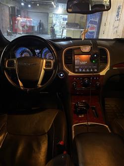 کرایسلەر 300